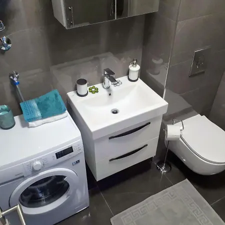 Апартаменты Eni With Garage Parking