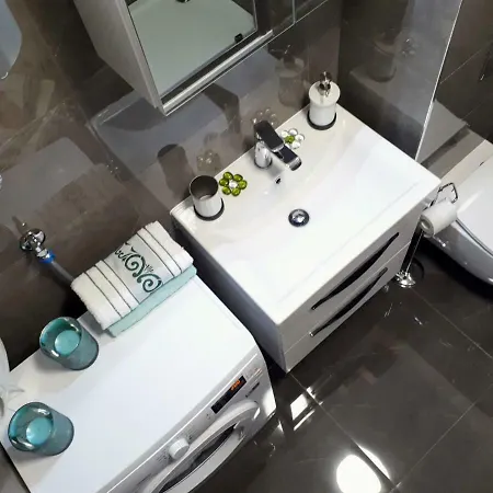 Eni With Garage Parking Сплит